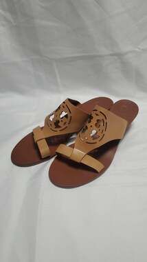 NWOB Tory Burch Miller Laser-Cut Leather Wedge Sandals Size 9M